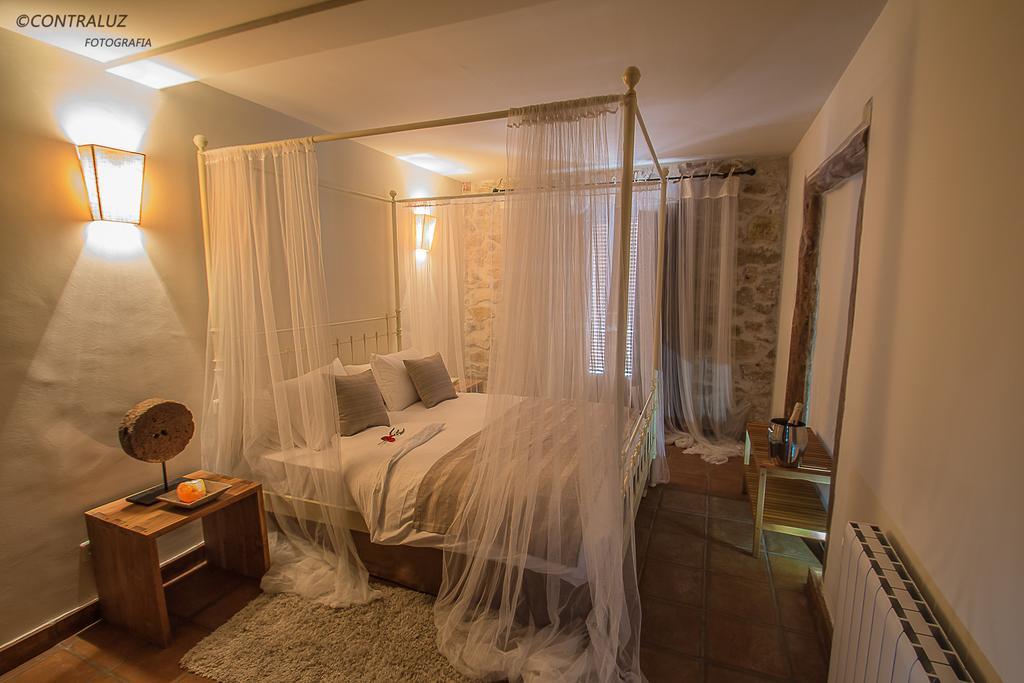 La Posada De Lola El Molar Rom bilde